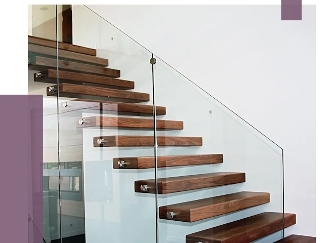 Стеклянные перила для лестницы в Скопине от 15110 руб.