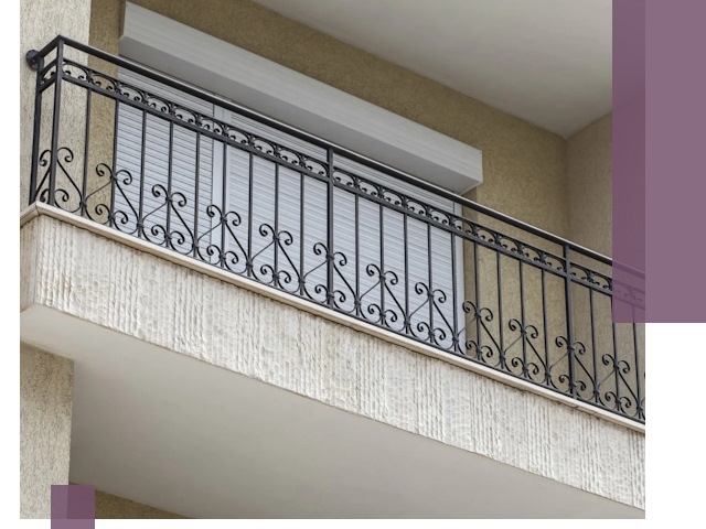 Балконные ограждения из металла и стекла в Скопине для домов