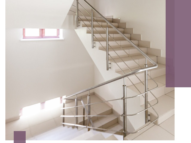 Установка и замена перил в подъезде в Скопине